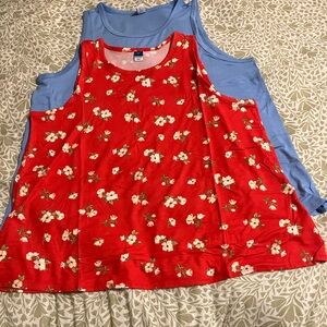Only navy luxe sleeveless tanks bundle of two 2 🌺